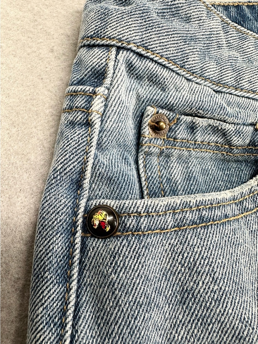 Ed Hardy. "Born Free" swallow graphic denim cut-off shorts - Picture 4 of 8